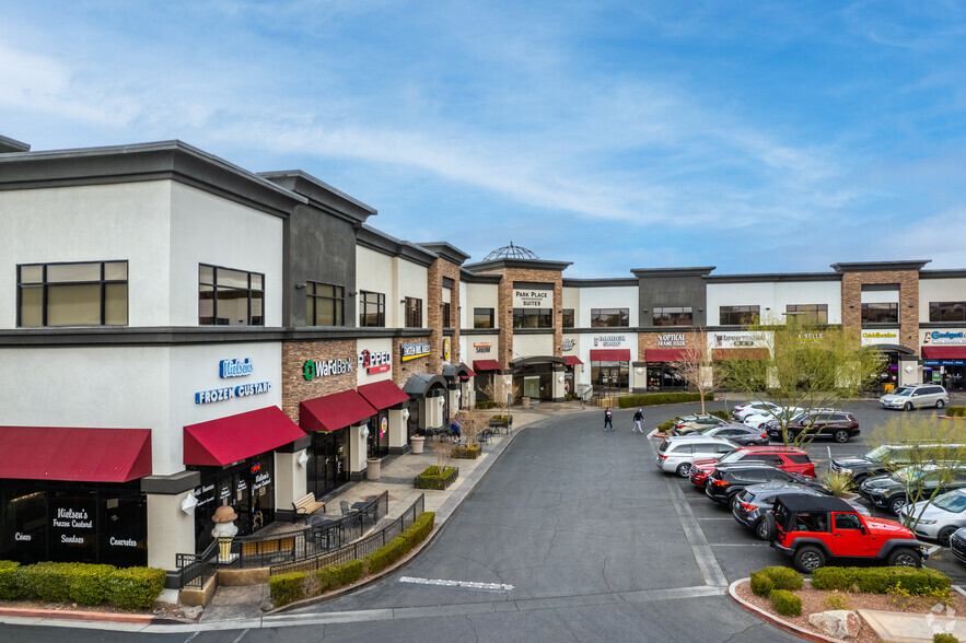 9480 S Eastern Ave, Las Vegas, NV à louer - Photo de l’immeuble – Image 3 sur 25