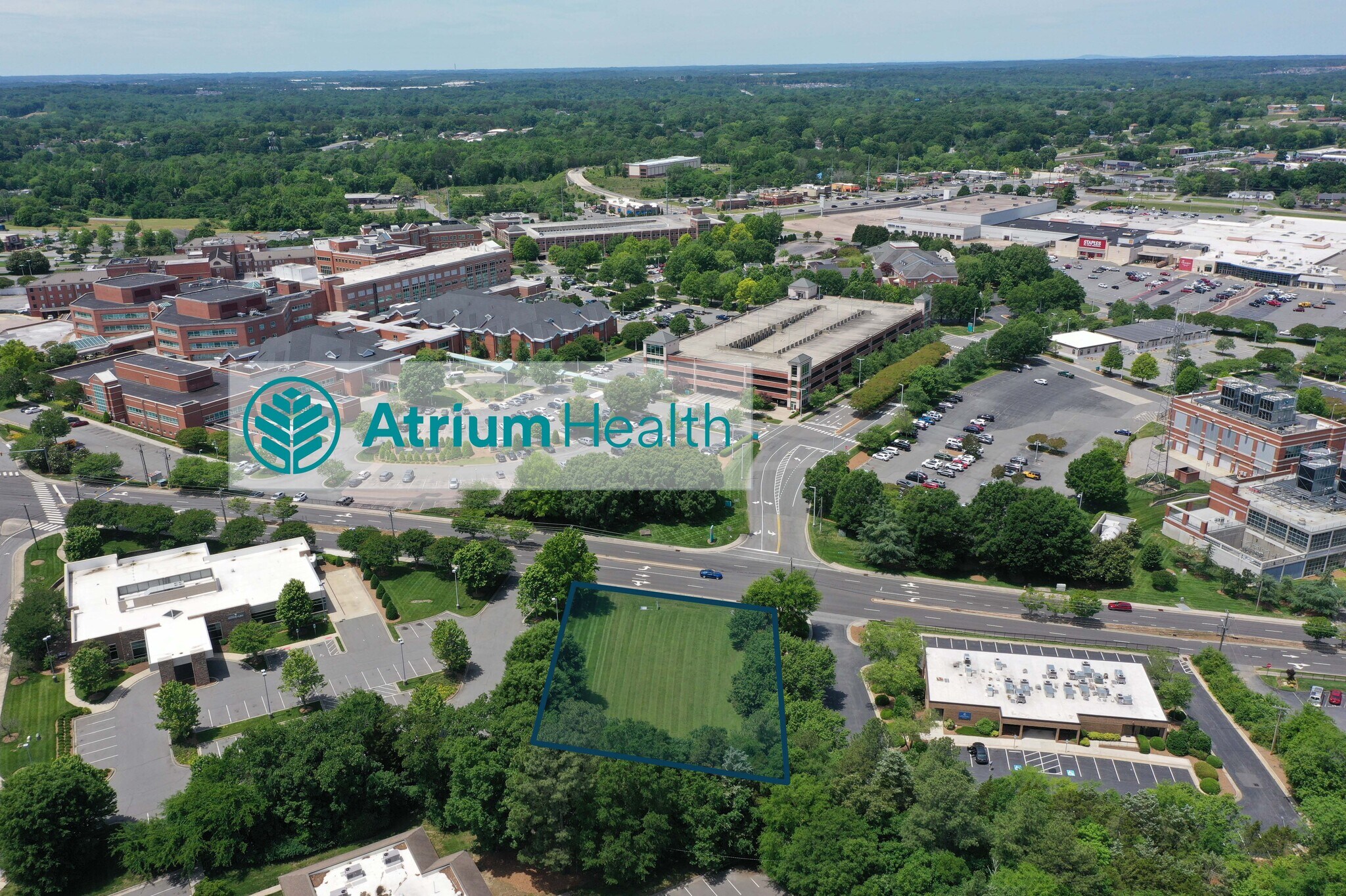 01 Lake Concord Rd NE, Concord, NC à vendre Photo principale– Image 1 sur 12