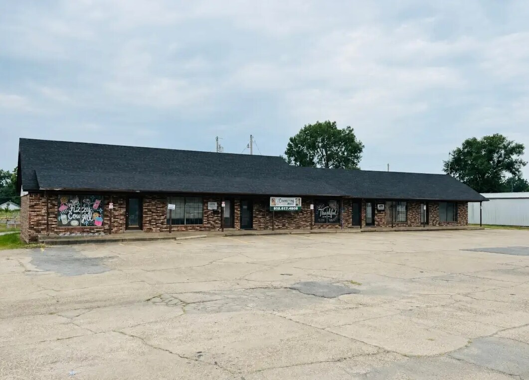 300 S Broadway St, Checotah, OK à vendre Photo principale– Image 1 sur 4