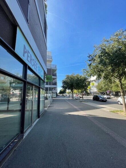 20 Avenue D'Andromede, Blagnac à louer - Photo de l’immeuble – Image 2 sur 7
