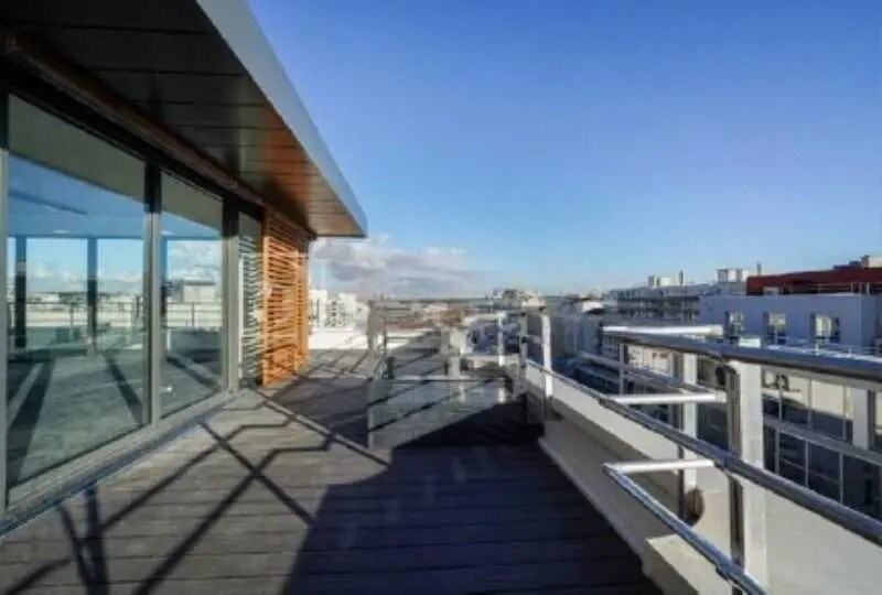 4 Place Des Ailes, Boulogne-Billancourt à louer - Photo de l’immeuble – Image 3 sur 9