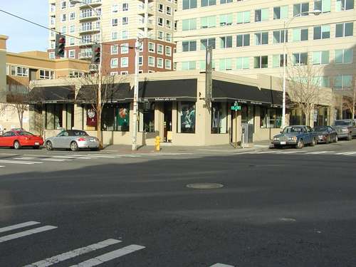 2500 1st Ave, Seattle, WA à louer - Photo de l’immeuble – Image 2 sur 3