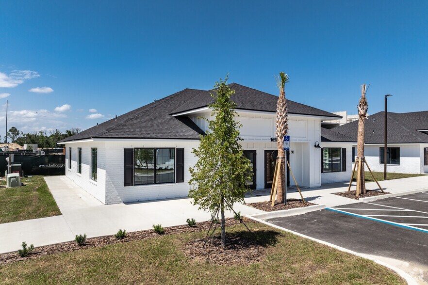 1615 Corsair Ln, Middleburg, FL à louer - Photo de l’immeuble – Image 3 sur 25