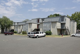 Plus de détails pour 3130 S Mendenhall Rd, Memphis, TN - Logement à vendre