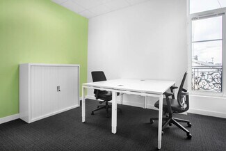 Plus de détails pour 3 Place Simone Veil, Nancy - Bureau à louer