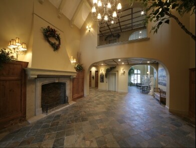 1531 E Bradford Pky, Springfield, MO à vendre - Photo intérieure – Image 2 sur 105