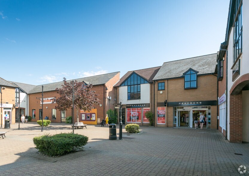 Borough Fields, Royal Wootton Bassett à vendre - Photo de l’immeuble – Image 2 sur 13