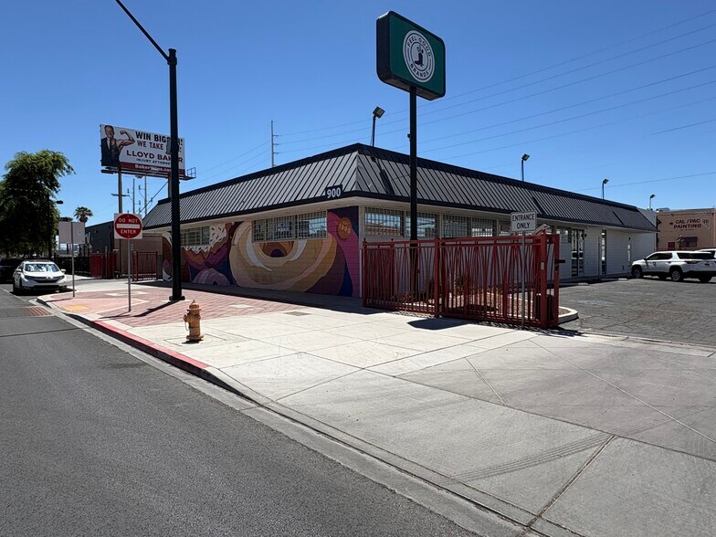 900 S Main St, Las Vegas, NV à louer - Photo de l’immeuble – Image 3 sur 26