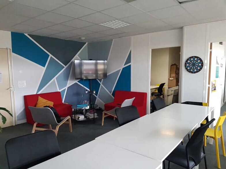 Bureau dans Bordeaux à louer - Photo intérieure – Image 1 sur 7