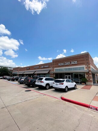 Plus de détails pour 1525 Lake Pointe Pky, Sugar Land, TX - Local commercial à louer