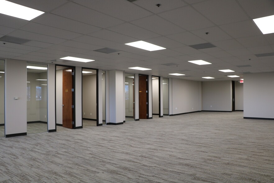 990 N Walnut Creek Dr, Mansfield, TX à louer - Photo intérieure – Image 3 sur 4