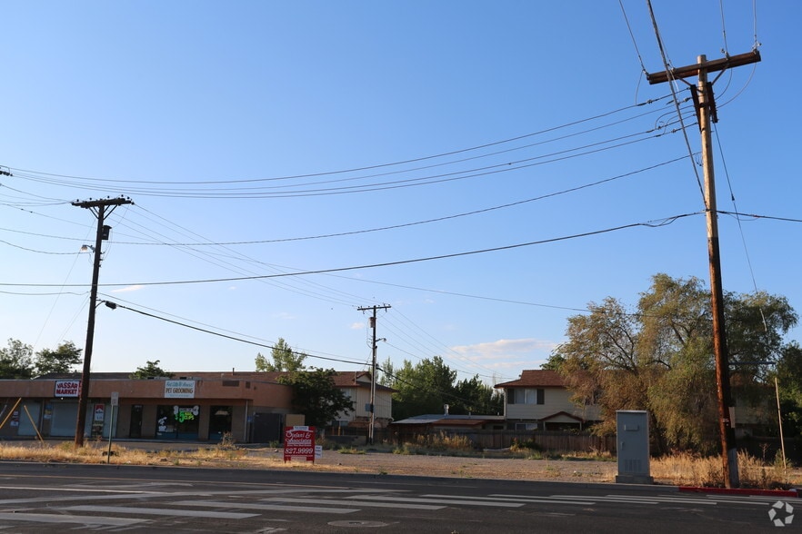 1813 Vassar St, Reno, NV à louer - Photo principale – Image 1 sur 4