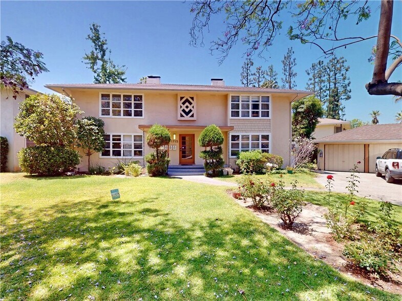 1715 Raymond Hill Rd, South Pasadena, CA à vendre - Photo principale – Image 1 sur 3