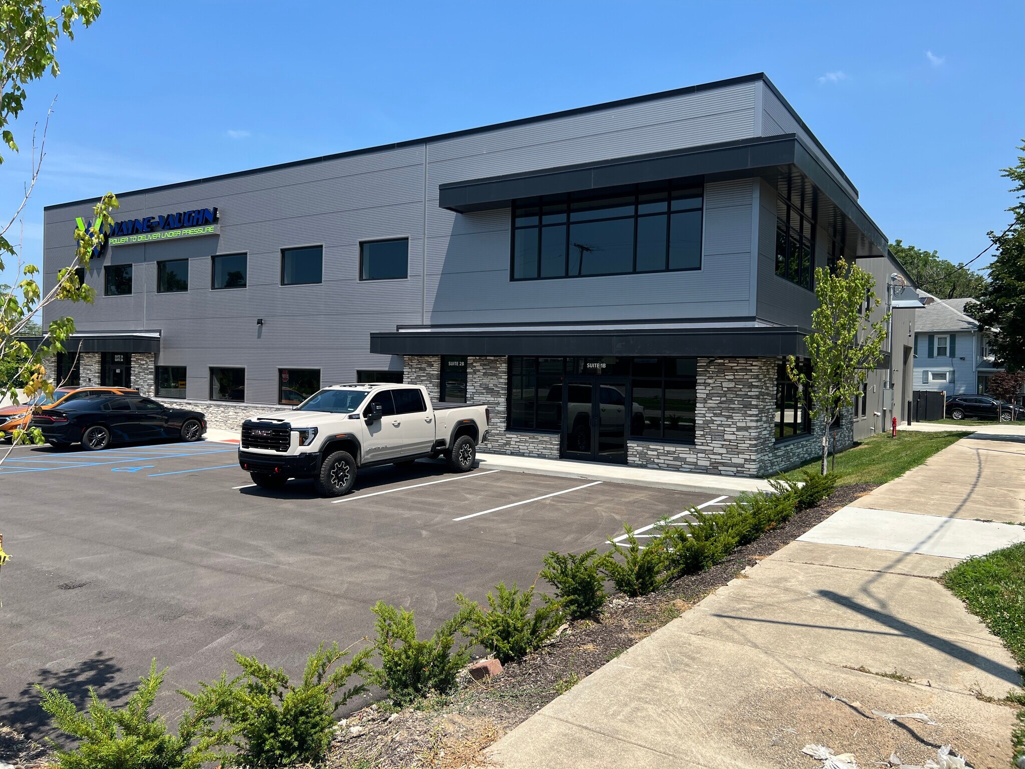 701 E Wayne St, Fort Wayne, IN à louer Photo de l’immeuble– Image 1 sur 14