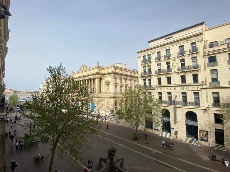 18-20 Voie La Canebiere, Marseille à louer - Photo de l’immeuble – Image 2 sur 17