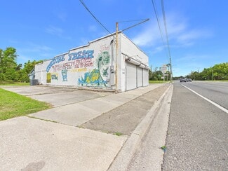 Plus de détails pour 705 S Byron Butler Pkwy, Perry, FL - Local commercial à vendre