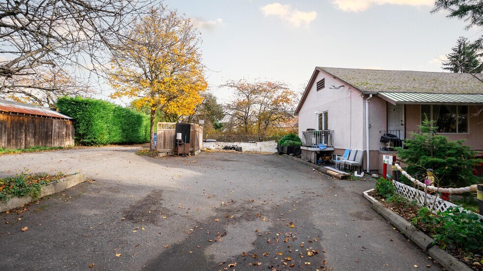 260 Craig St, Nanaimo, BC à vendre - Photo de l’immeuble – Image 2 sur 9