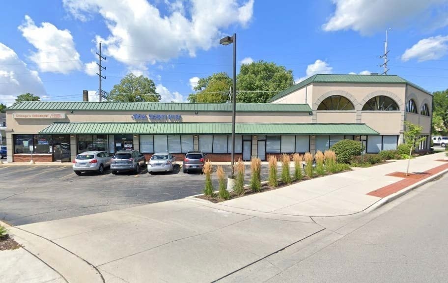 2130 Green Bay Rd, Evanston, IL à louer Photo de l’immeuble– Image 1 sur 7