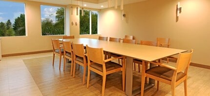 1200 Waters Pl, Bronx, NY à louer Photo intérieure– Image 2 sur 9