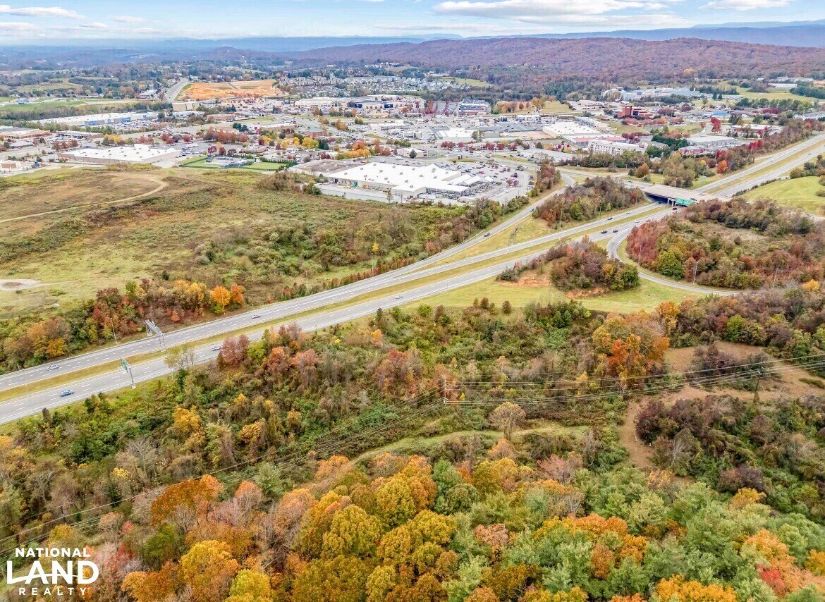 0 Yellow Sulphur Rd, Christiansburg, VA à vendre Photo principale– Image 1 sur 10