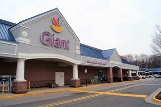 Plus de détails pour 6960 Braddock Rd, Annandale, VA - Local commercial à louer