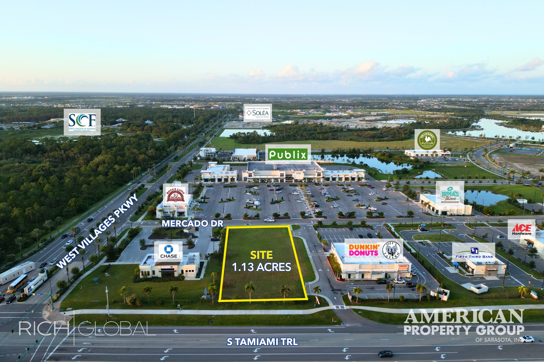 12134 Mercado Dr, Venice, FL à louer Photo de l’immeuble– Image 1 sur 8