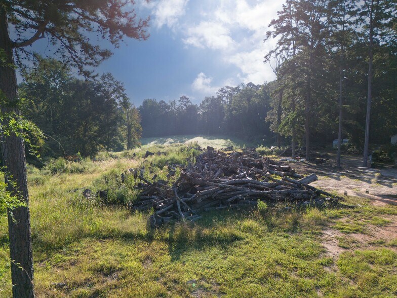 343 GA-16, Newnan, GA à vendre - Photo de l’immeuble – Image 3 sur 11