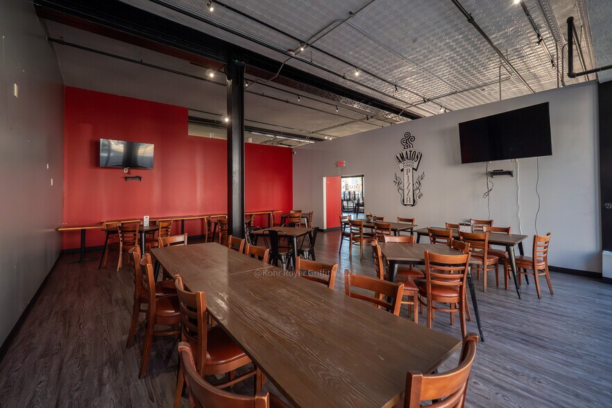 143 W Center St, Marion, OH à louer - Photo de l’immeuble – Image 2 sur 11