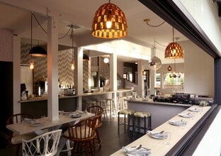 751 N Virgil Ave, Los Angeles, CA à louer Photo intérieure– Image 2 sur 4