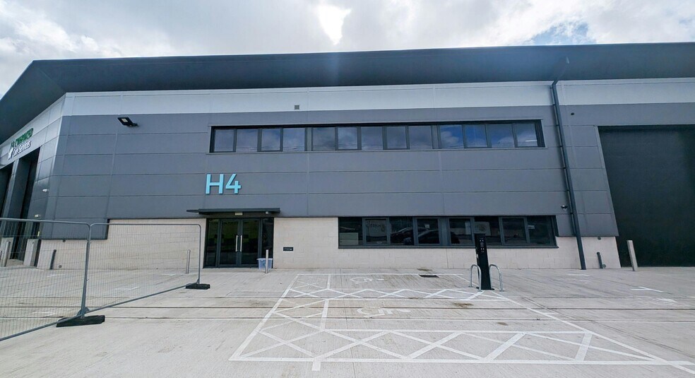 Adanac Dr, Nursling à louer - Photo de l’immeuble – Image 1 sur 6