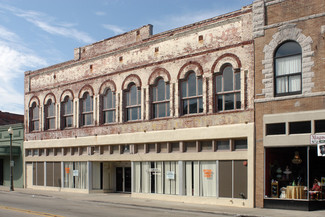 Plus de détails pour 710 Ryan St, Lake Charles, LA - Local commercial à louer