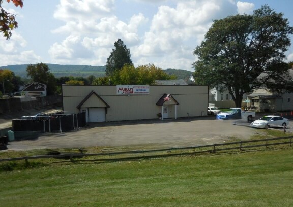 299 Main St, Hornell, NY à louer Photo principale– Image 1 sur 6