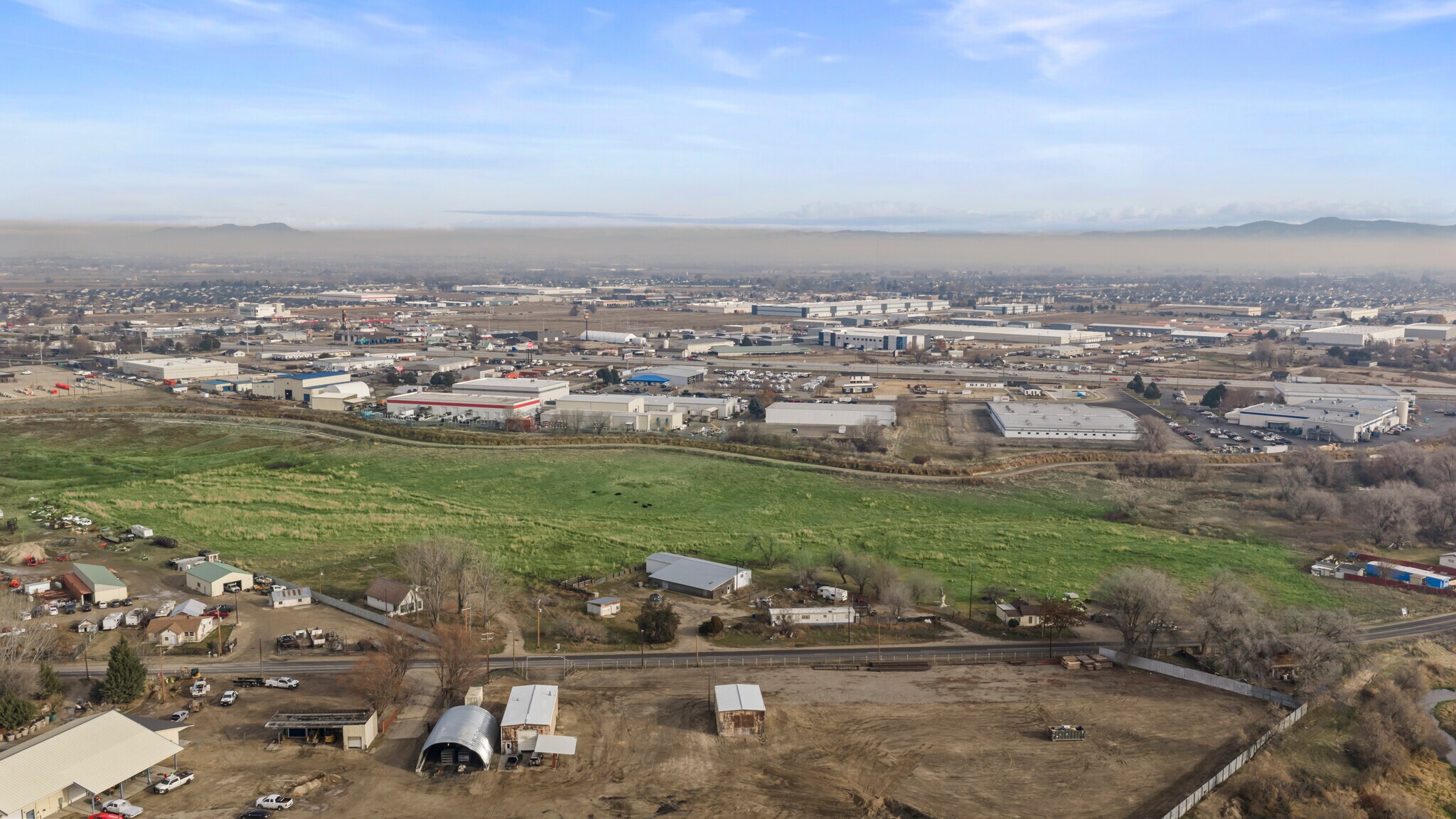 2903 E Chicago St, Caldwell, ID à vendre Photo principale– Image 1 sur 16