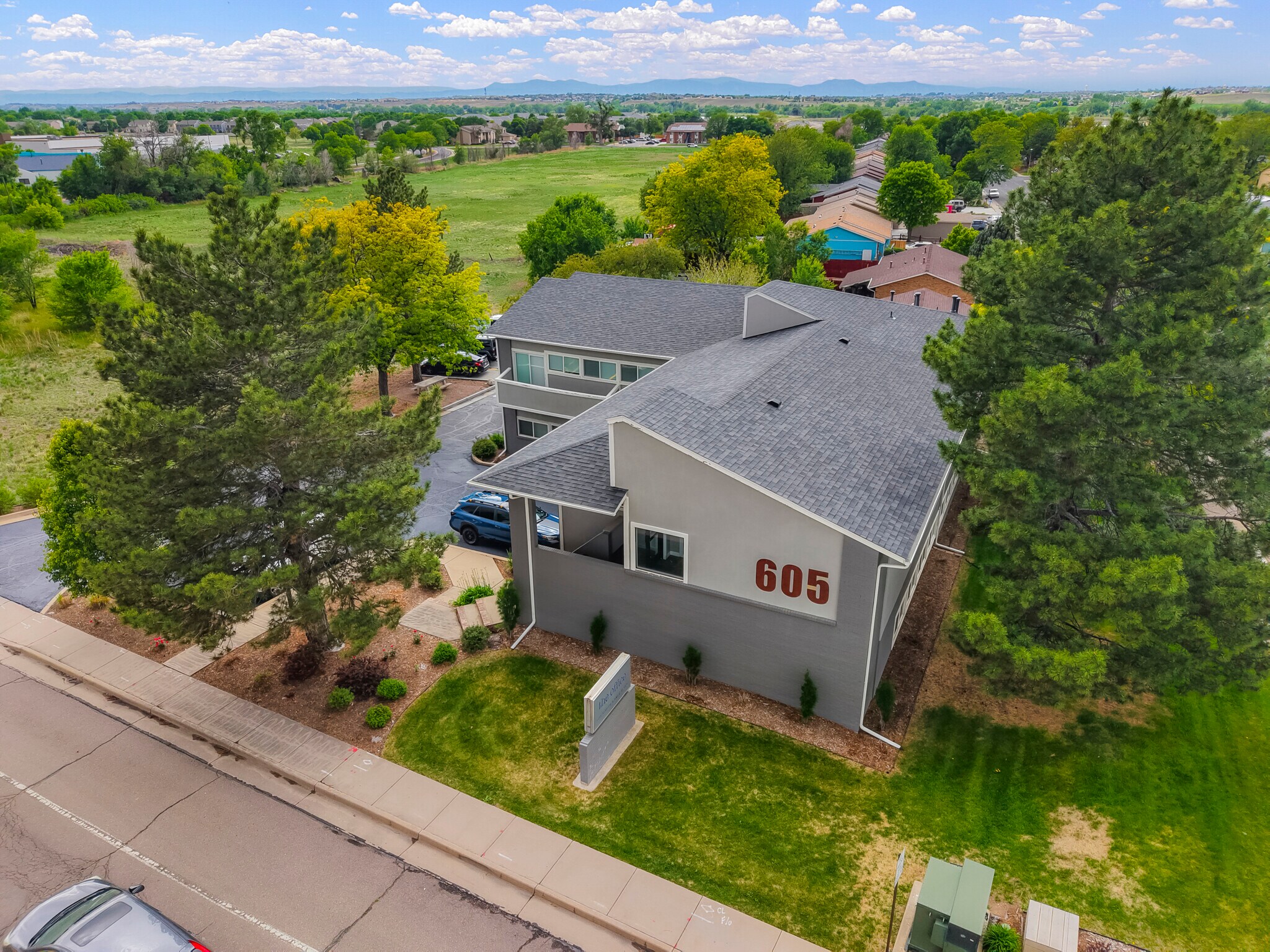 605 S Kuner Rd, Brighton, CO à vendre Photo de l’immeuble– Image 1 sur 19
