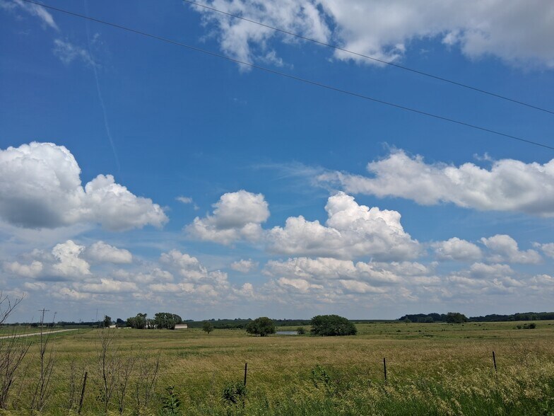 6841 E US Highway 56, Overbrook, KS à vendre - Photo de l’immeuble – Image 3 sur 40