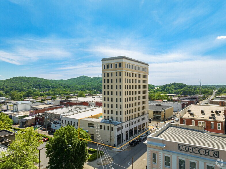 931 Noble St, Anniston, AL à vendre - Photo de l’immeuble – Image 3 sur 19