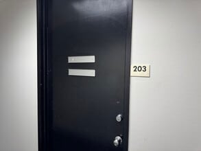 7301 Topanga Canyon Blvd, Canoga Park, CA à louer Photo intérieure– Image 1 sur 13