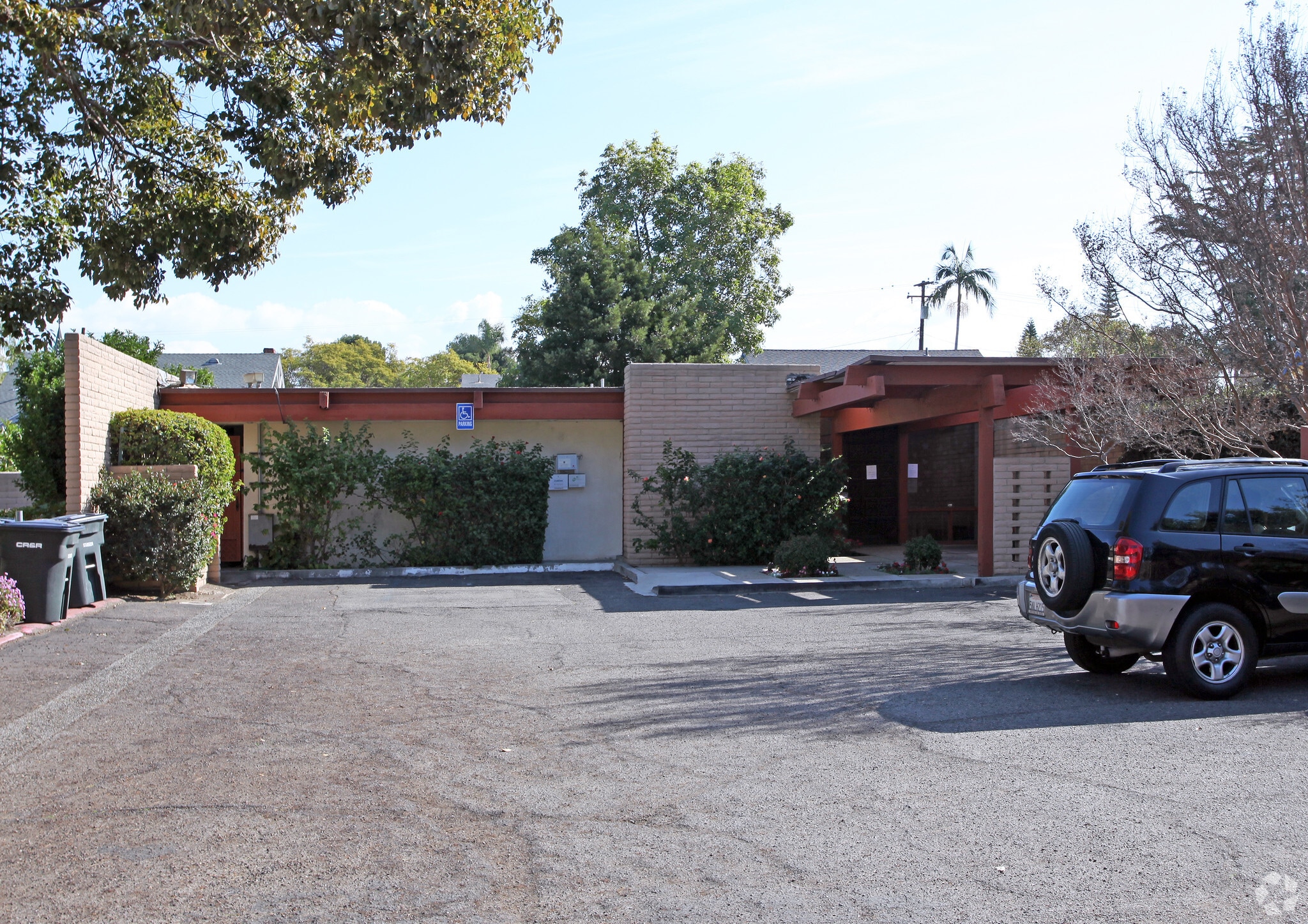 229 S Glassell St, Orange, CA à vendre Photo principale– Image 1 sur 3
