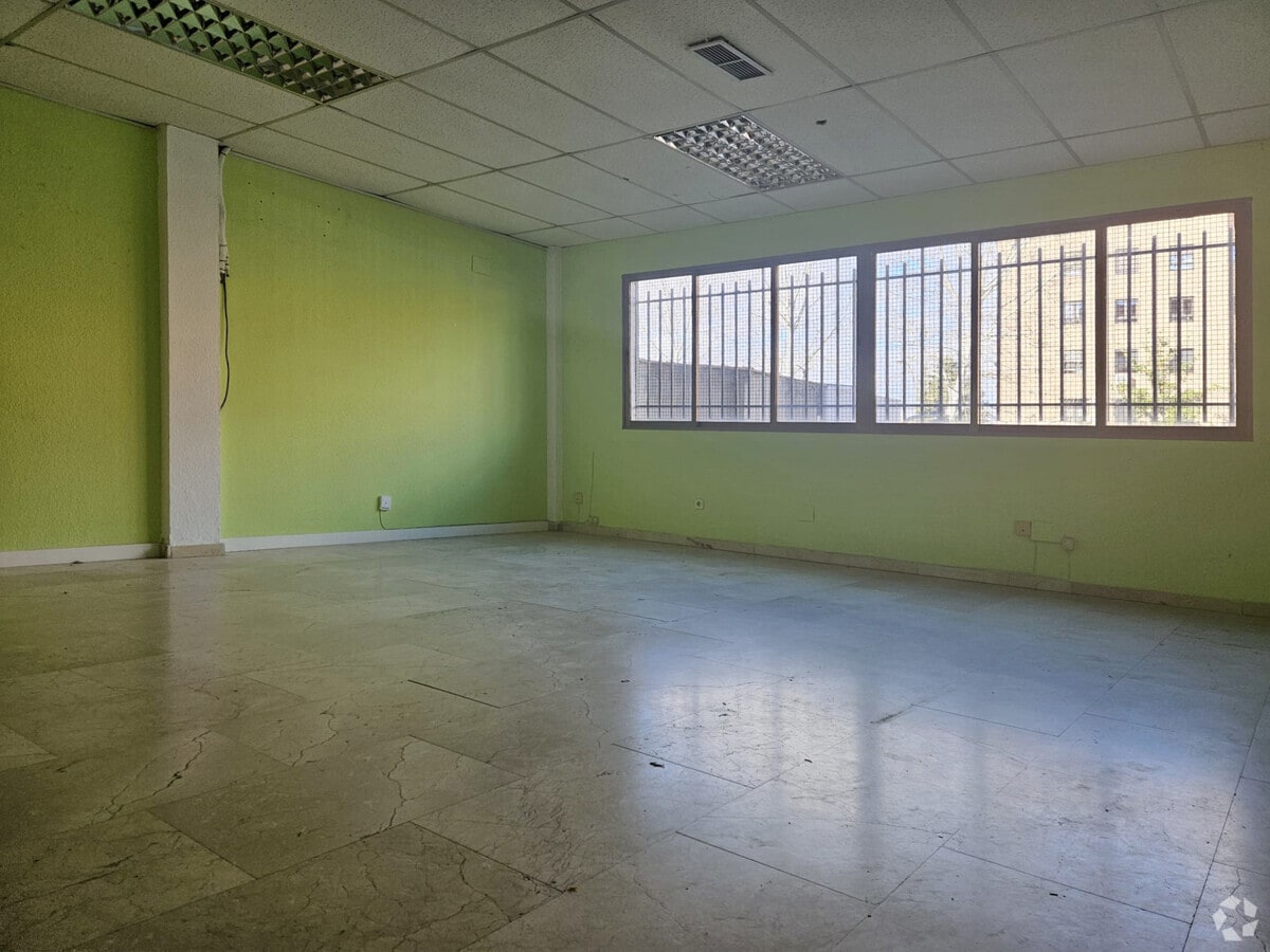 Fuenlabrada, MAD 28941 - Lot Puerta 07, Esc. 1 - - Photo intérieure - Image 2 of 7