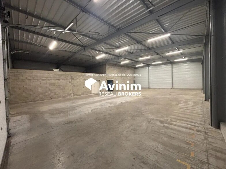 Local commercial dans Rioz à vendre - Photo intérieure – Image 3 sur 8