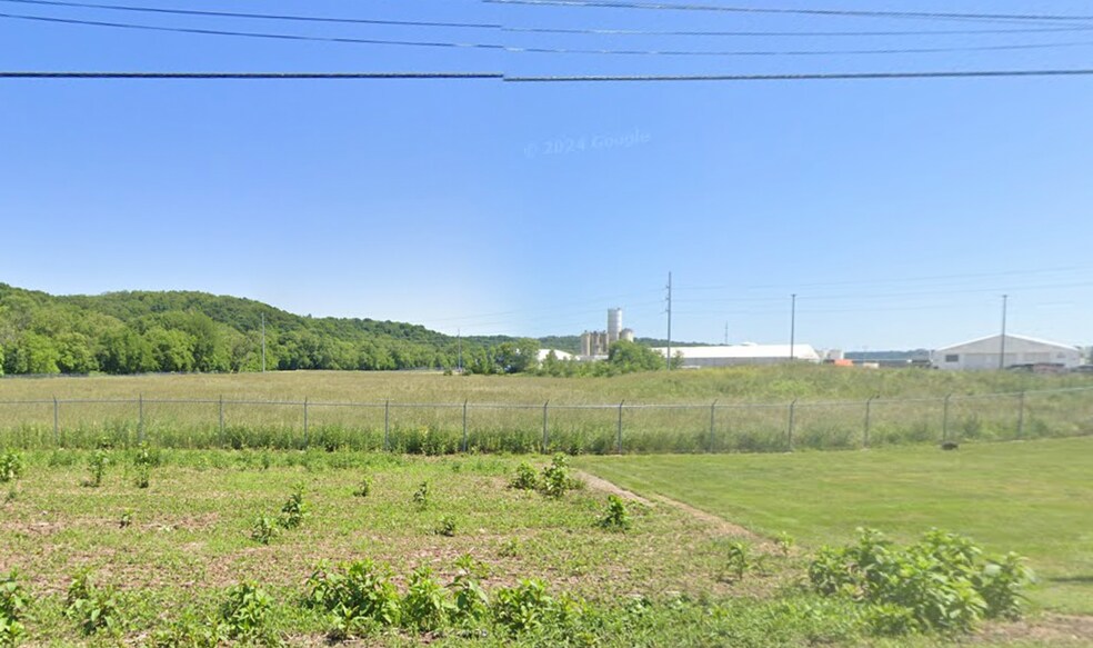 Zeltman Avenue Northeast, Strasburg, OH à vendre - Autre – Image 2 sur 3