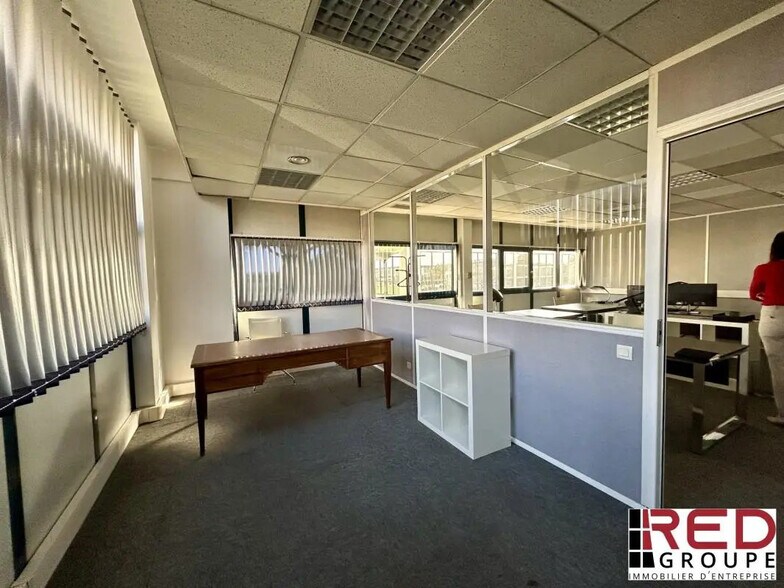 10 Rue Du Lieutenant Parayre, Aix-en-Provence à louer - Photo de l’immeuble – Image 3 sur 3