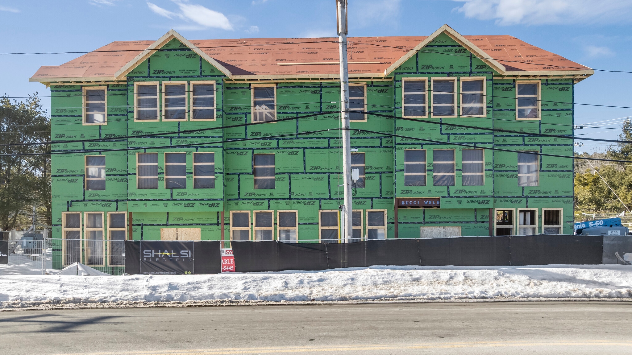 39 Hillside Ave, Amesbury, MA à louer Photo intérieure– Image 1 sur 3