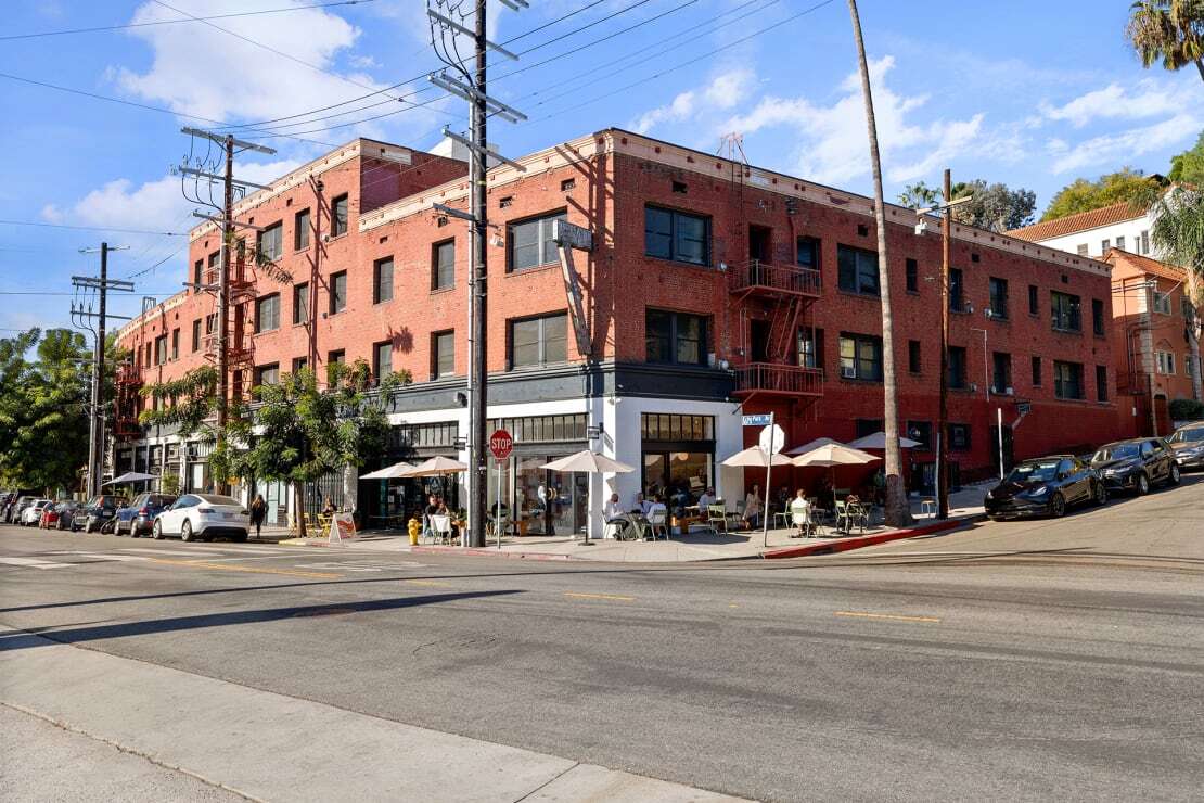 1551 Echo Park Ave, Los Angeles, CA à louer Photo de l’immeuble– Image 1 sur 16