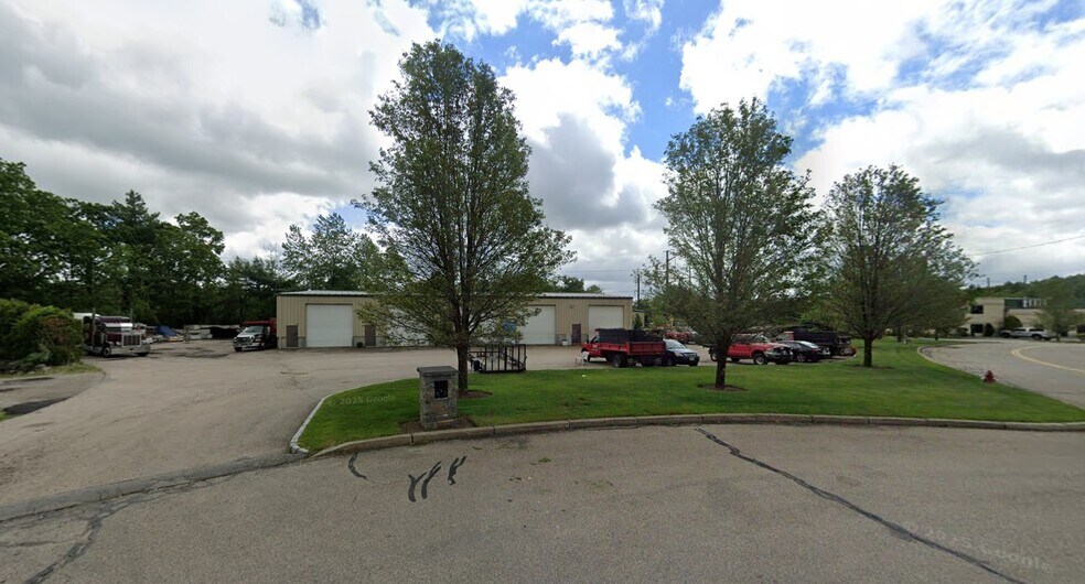 27 Appian Way, Smithfield, RI à louer - Photo de l’immeuble – Image 2 sur 9