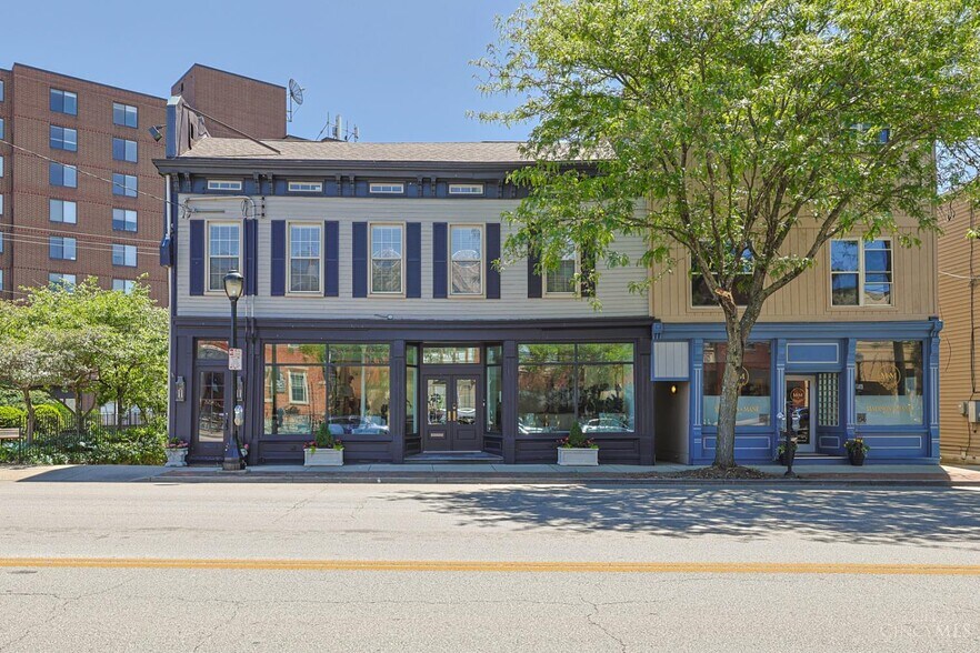 2041-2043 Madison Rd, Cincinnati, OH à vendre - Photo de l’immeuble – Image 2 sur 39