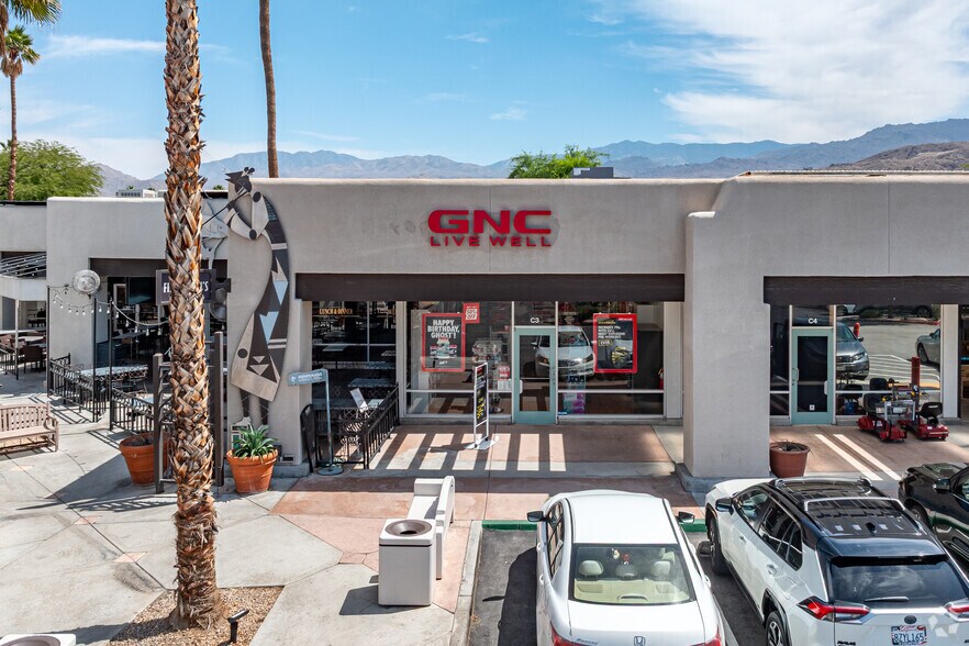 44250 Town Center Way, Palm Desert, CA à vendre - Photo de l’immeuble – Image 3 sur 7