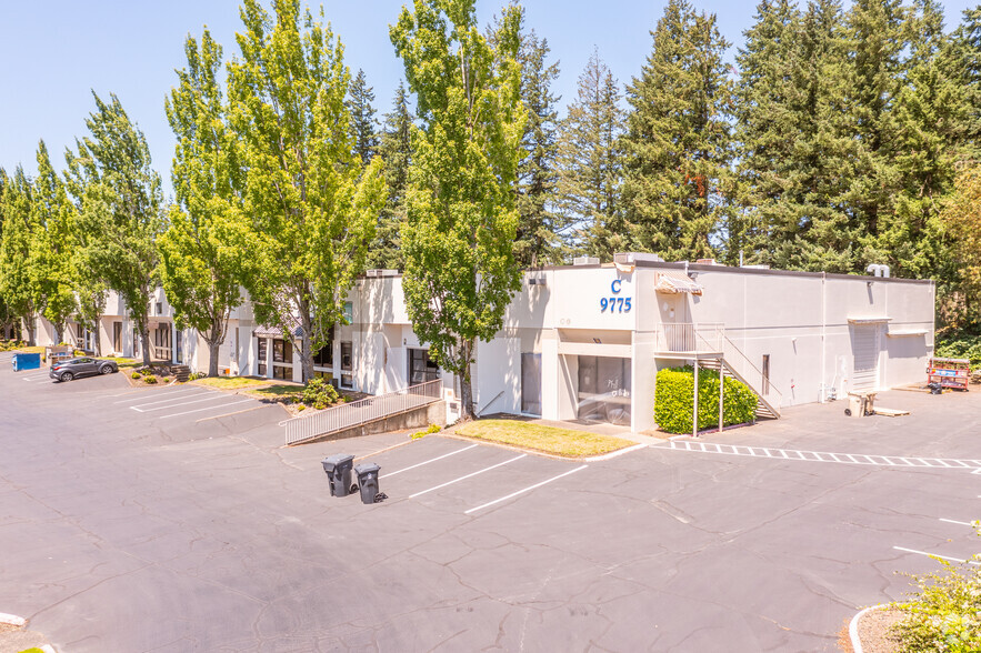 9775 SW Commerce Cir, Wilsonville, OR à vendre - Photo principale – Image 1 sur 4