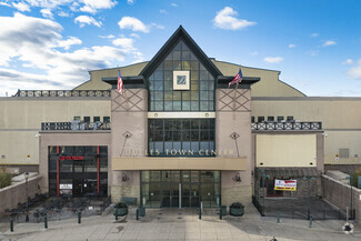 Plus de détails pour 21100 Dulles Town Cir, Dulles, VA - Local commercial à louer