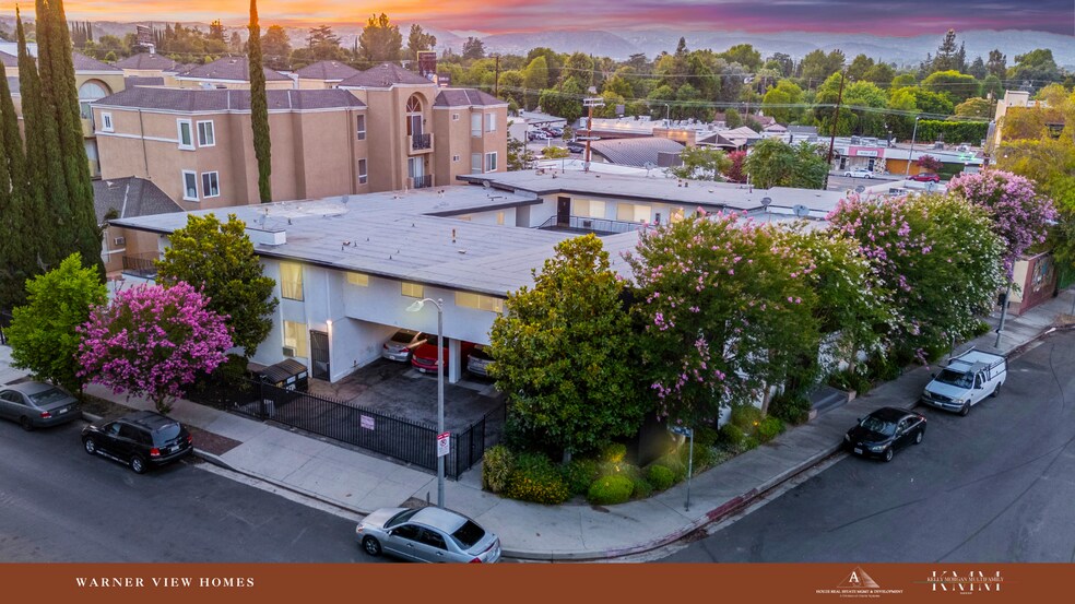 5201 Rigoletto St, Woodland Hills, CA à vendre - Photo de l’immeuble – Image 3 sur 14